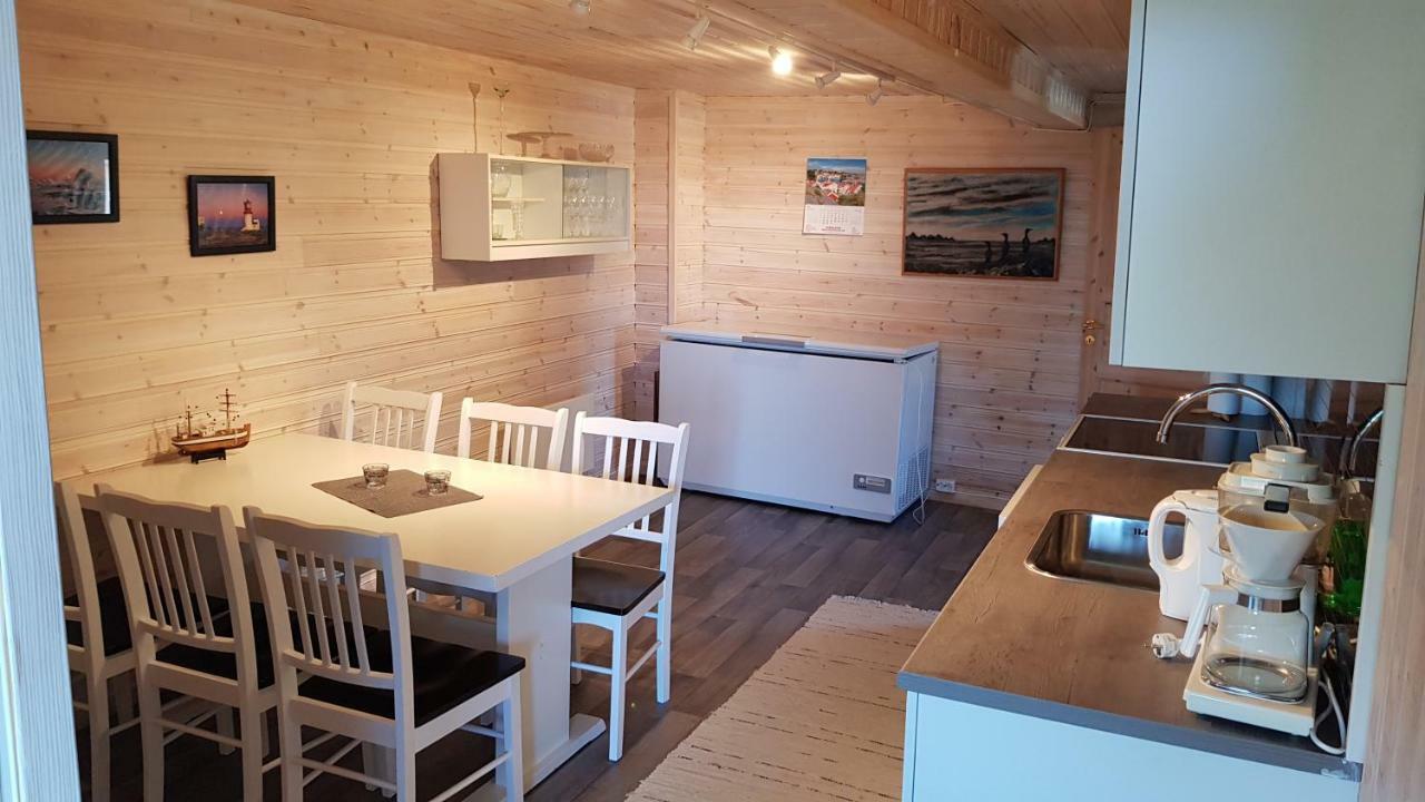 Farmer Apartment Laukvik Eksteriør bilde